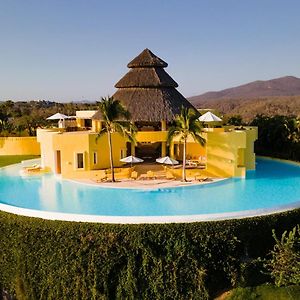 Sol De Oriente In Careyes